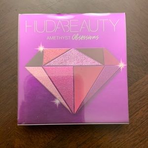 Huda Beauty Amethyst Obsessions NWT